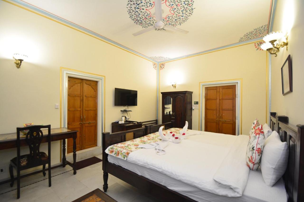 לינה וארוחת בוקר Jaipur Vintage House מראה חיצוני תמונה