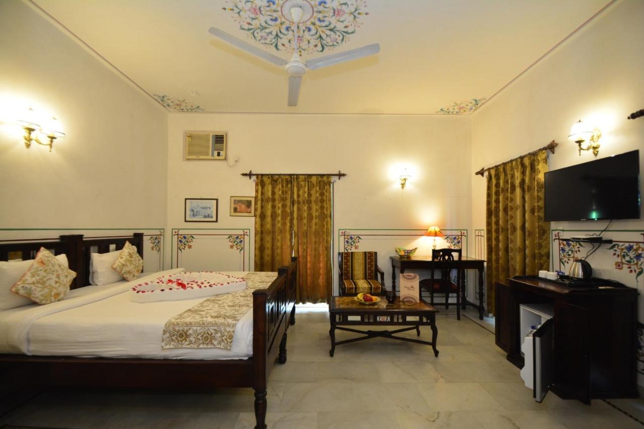 לינה וארוחת בוקר Jaipur Vintage House מראה חיצוני תמונה