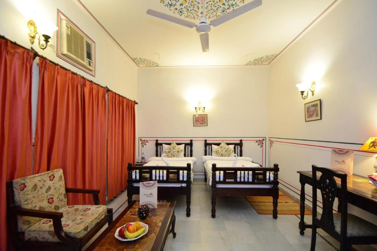 לינה וארוחת בוקר Jaipur Vintage House מראה חיצוני תמונה